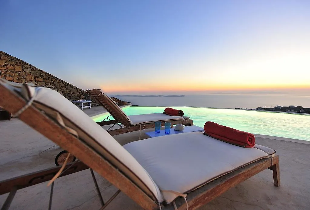Mermaid Luxury Villas - Adella Fanari