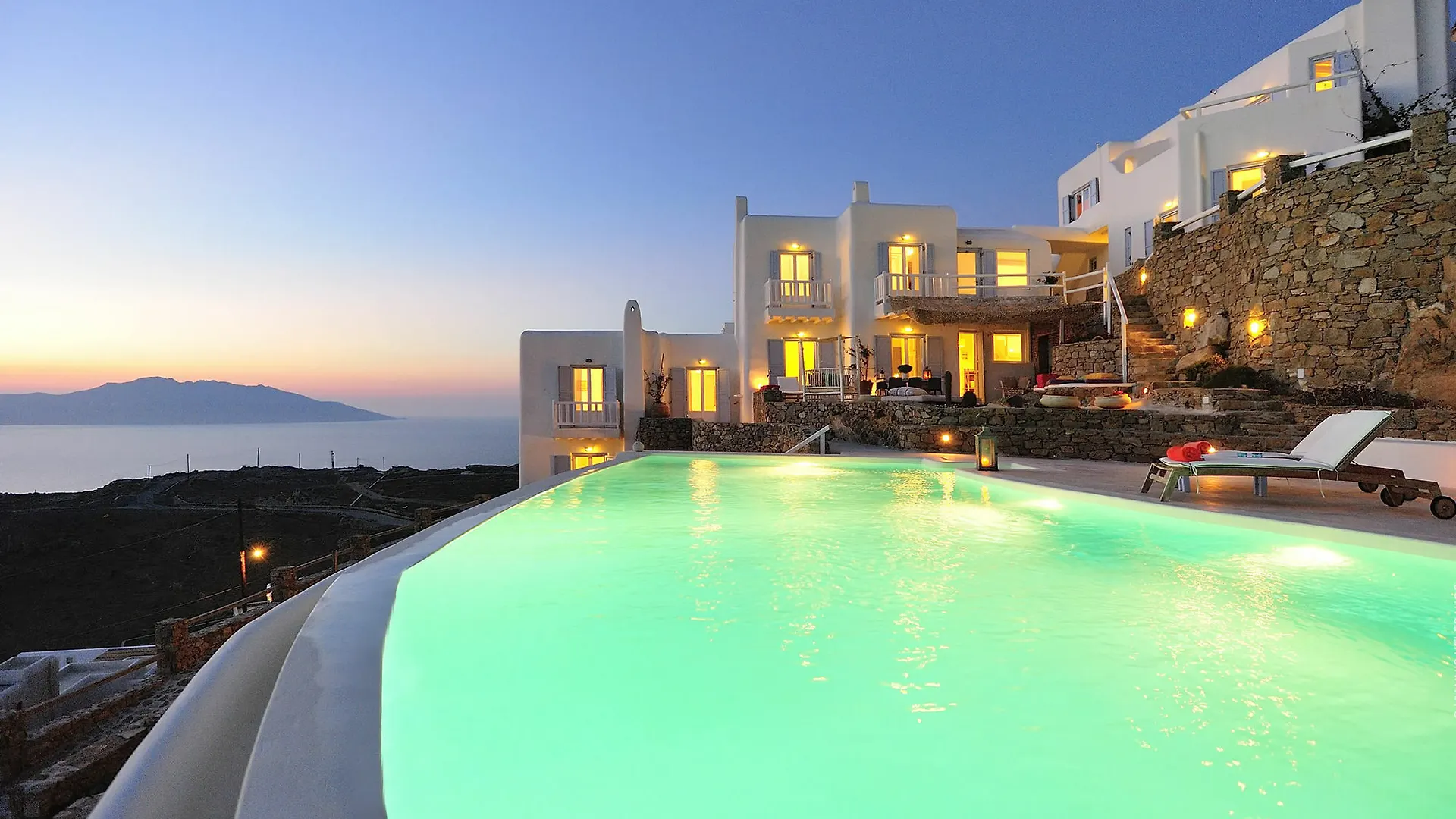 Mermaid Luxury Villas - Adella Fanari